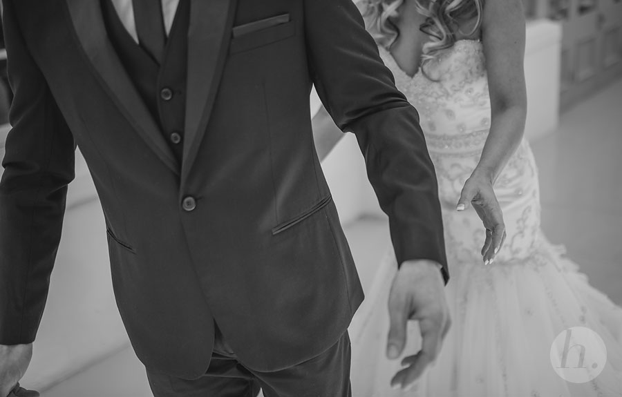 009-Wedding-Couple-Touch